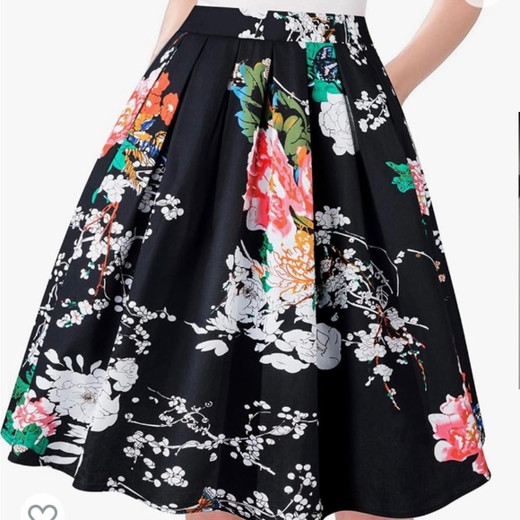 A line 🌺 pleated skirt - medium - NWT - Picture 6 of 6